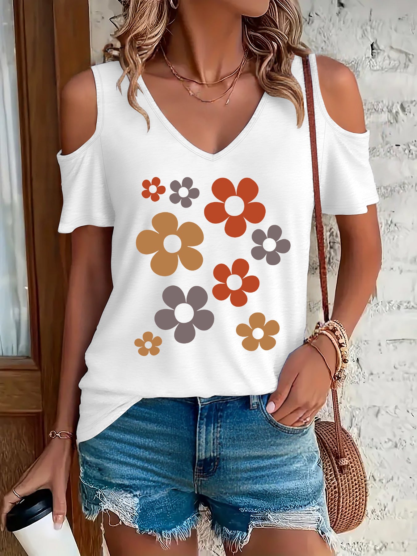 Women'S Fashion T-Shirt with a Printed Design And V-Neck, Stylish Off-Shoulder Short-Sleeve T-Shirt for Women