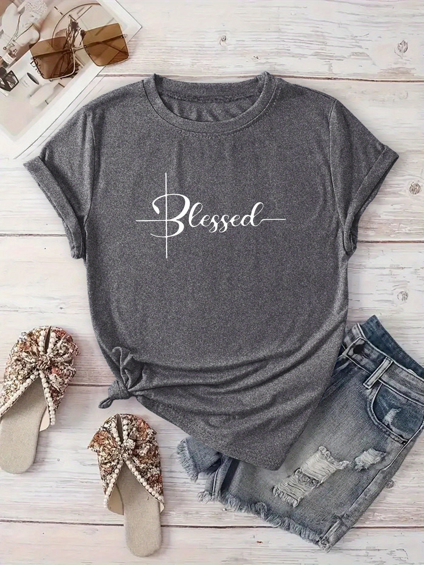 [New Recommendation] Creative Monogram Blessed Printed T-shirt, Women's Casual, Vacation, Short-sleeved Round Neck, Spring and Summer, Machine Washable, New Women's Clothing, Out of the Street Versatile, S