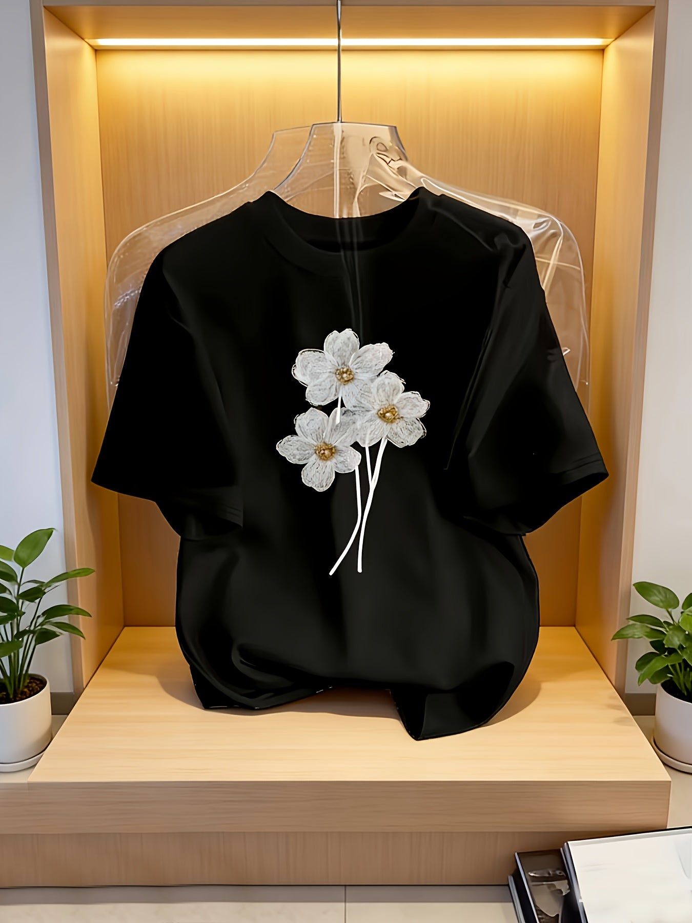 Women's Casual Printed Short-Sleeve T-Shirt - Black Print Design, Round Neck, Lightweight, Machine Washable, Spring/Summer Top, Elegant Women's Shirt