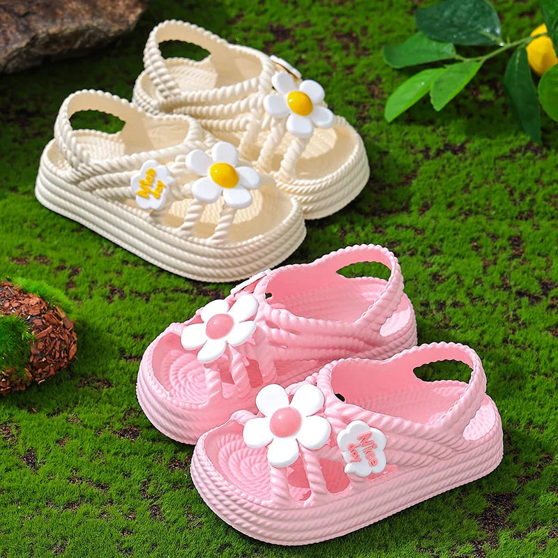 Girls' Sandals Summer New Fashion Princess Shoes EVA Anti slip Soft Bottom Flower Indoor and Outdoor Children's Sandals