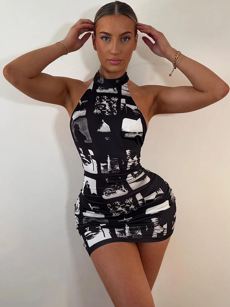 Hugcitar Vintage Print Halter Sleeveless Backless Sexy Slim Bodycon Mini Dress  Summer Y2K Outfit Streetwear Nightclub Biker