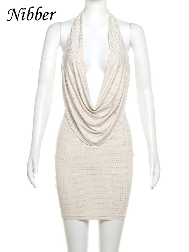 Nibber Strapless V-Neck Mini Dress