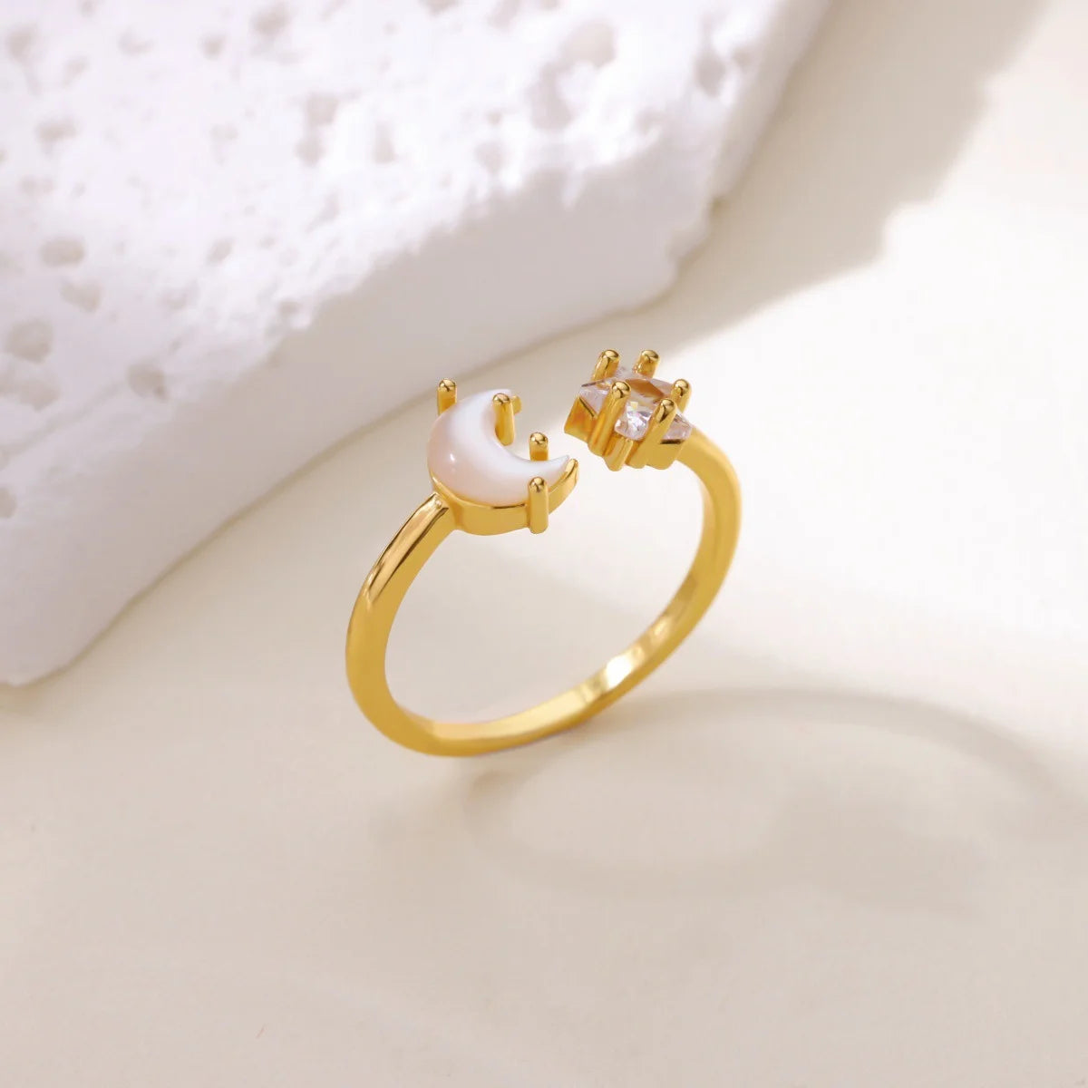 Geometric Hollow Anillos For Women Gold Color Star Rings Fashion Tiny Sparkling Zirconia Ring Party Elegant Punk Jewelry Gifts