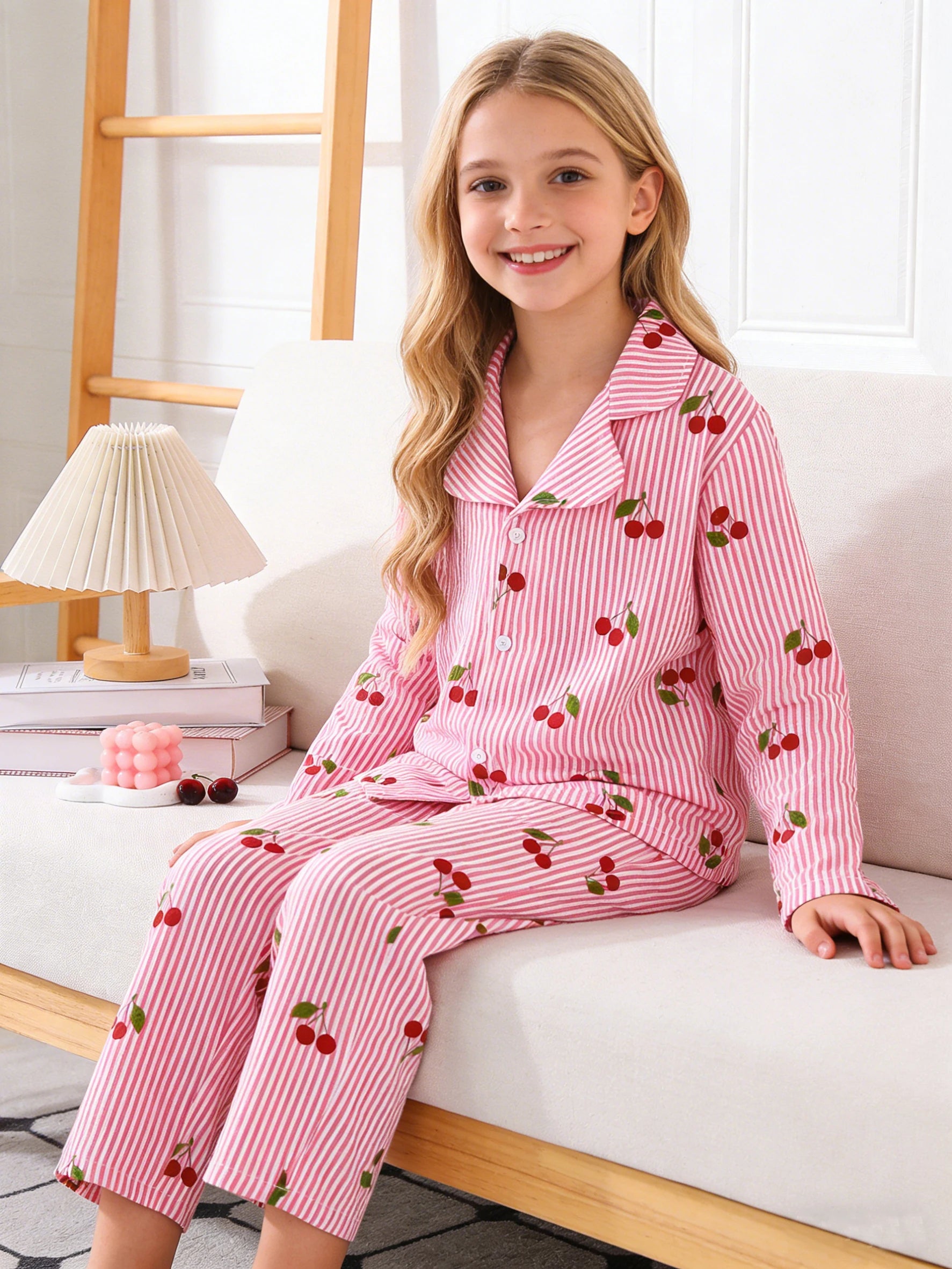 Girls' sleepwear and pants set for spring and autumn, girls' cherry top and pants for home wear, suitable for home wear