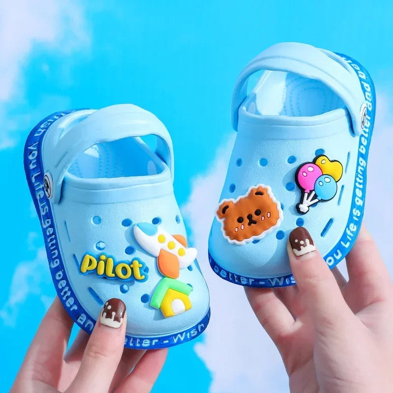Summer Kids ShoesSandals Hole Children's Shoes Slippers Soft Anti-Skid Cartoon Design Hole Baby Shoes Sandy Beach For Boys Girls