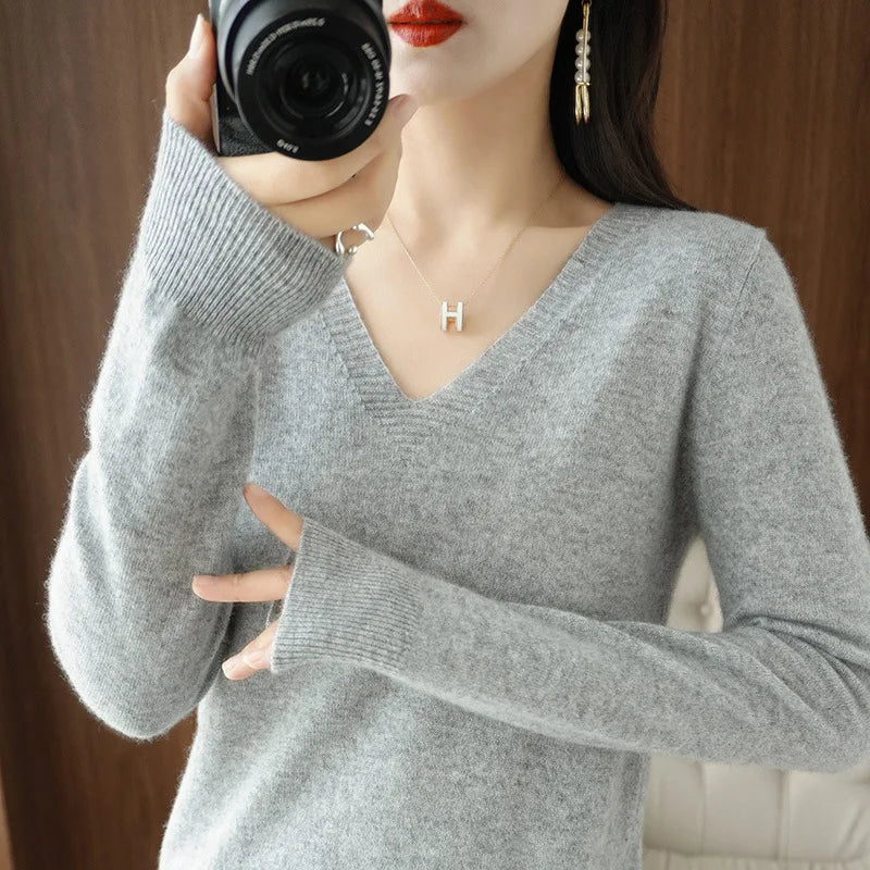Cashmere V-Neck Lace Knit Sweater