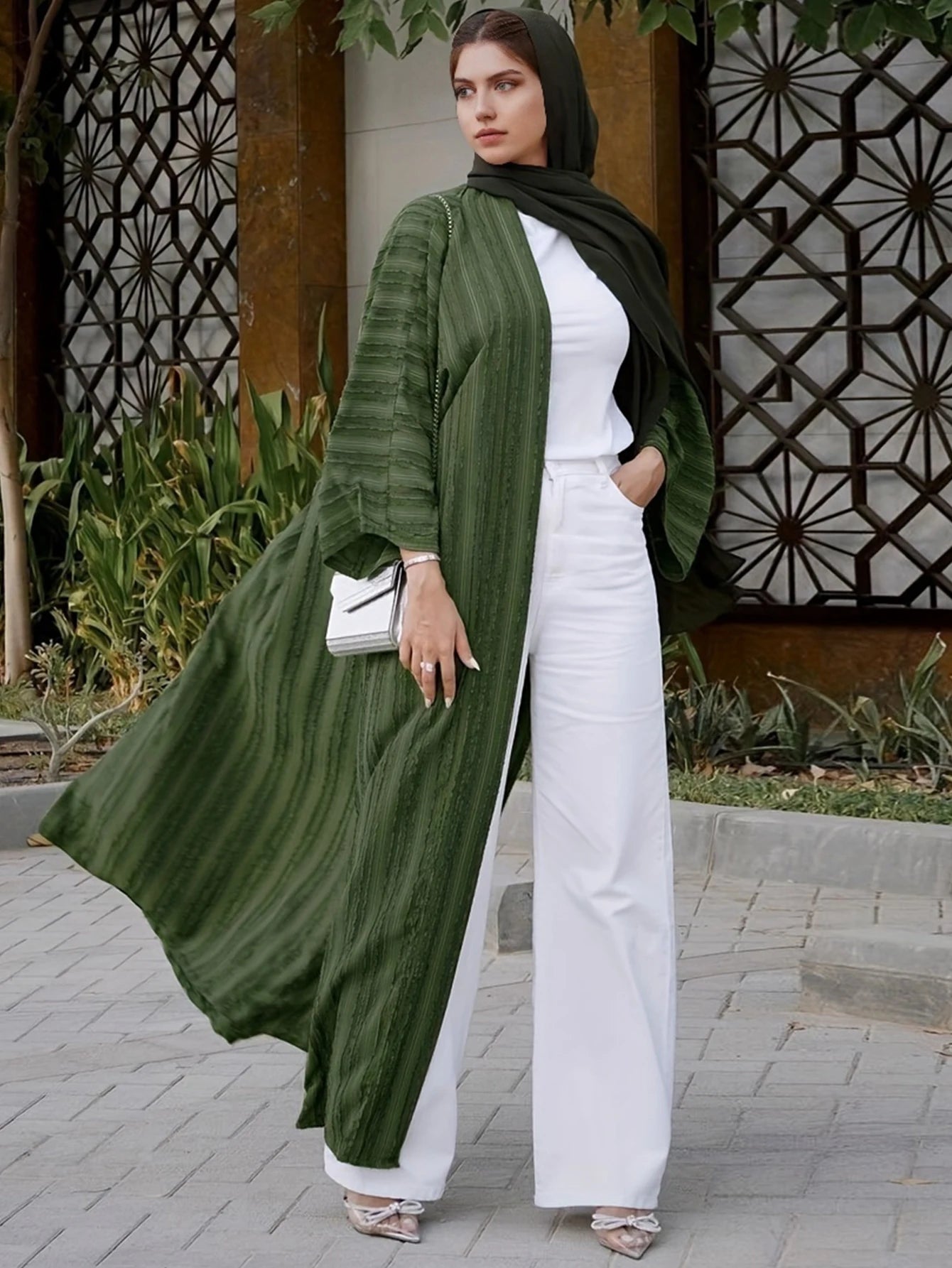 2025 Dubai Muslim Open Black Abaya Striped Retro Ethnic Cardigan Robe Dubai Middle Eastern Saudi Arabia Eid Clothes Black