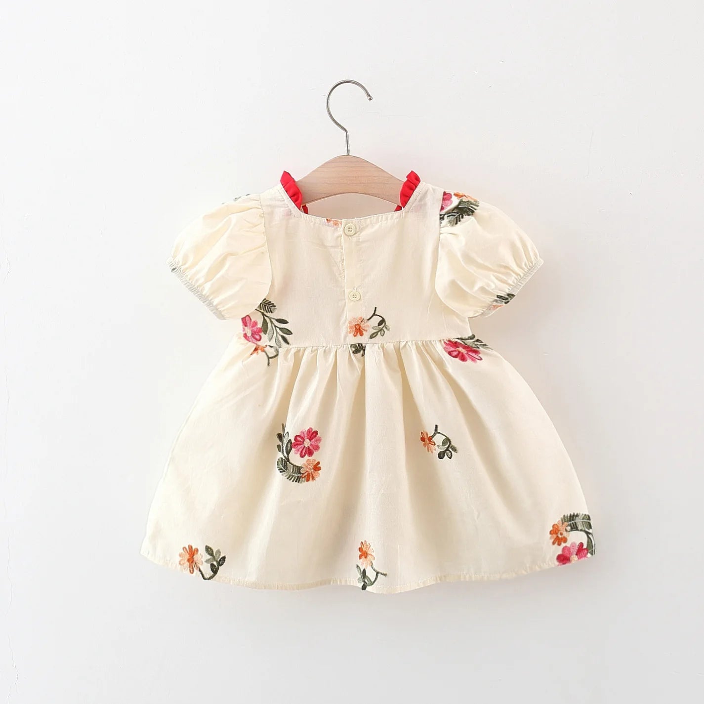 Summer New Girl's Dress Cute Bubble Sleeves Embroidered Cotton Skirt Comfortable Children's Clothing Suitable for 0-3 Years Old