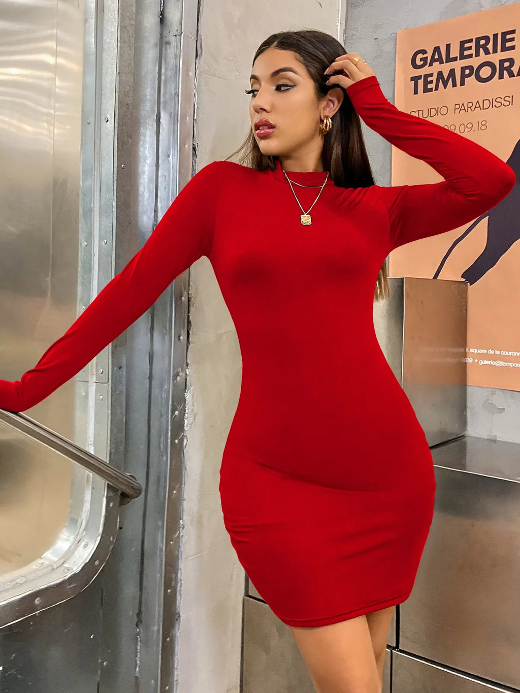 Slim Fit Pleated Mini Dress