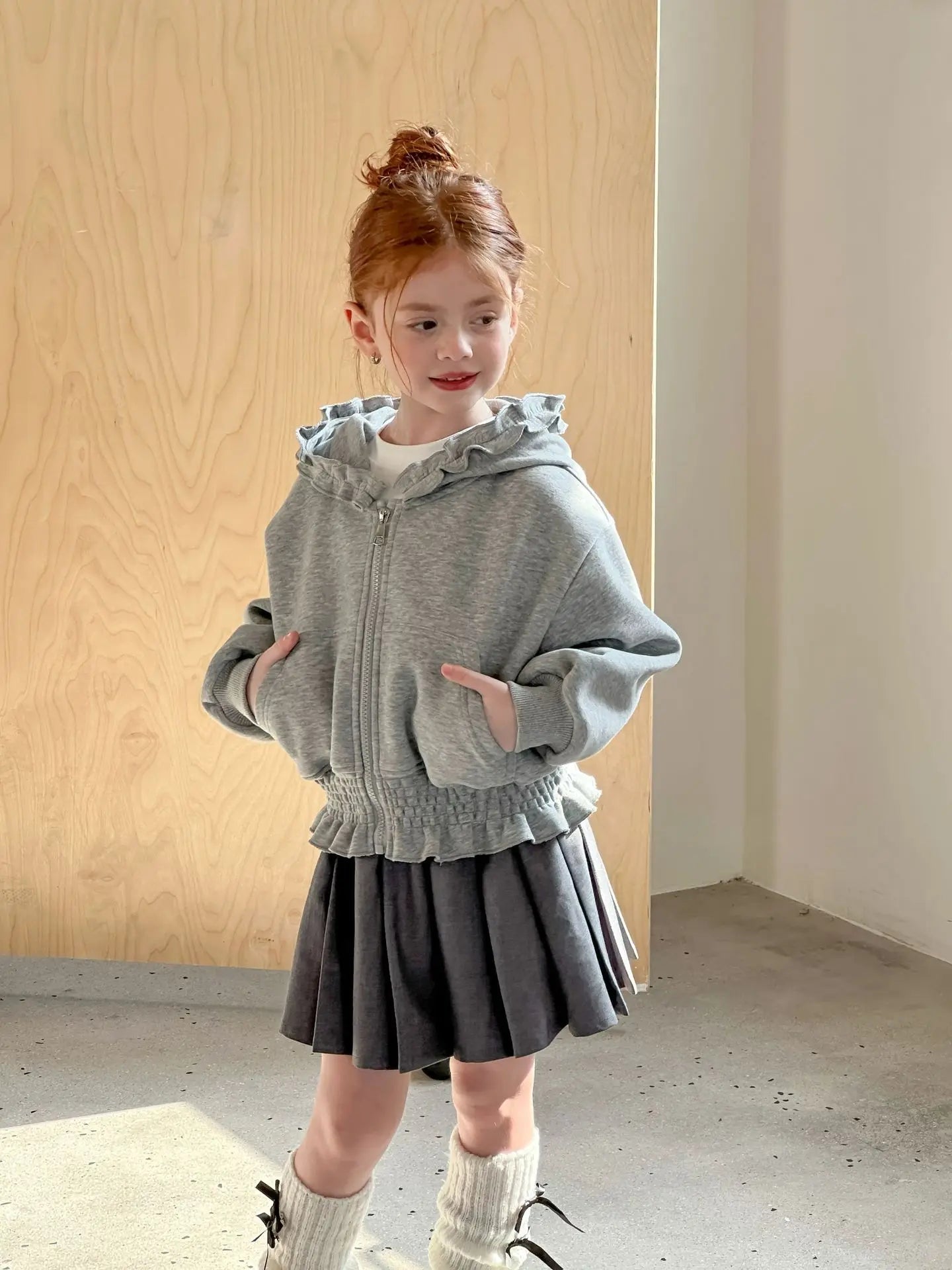 Girls Black Fungus Edge Hooded Knitted Jacket 2025 Spring Autumn New Girls Long Sleeve Zipper Short Coat Casual Versatile