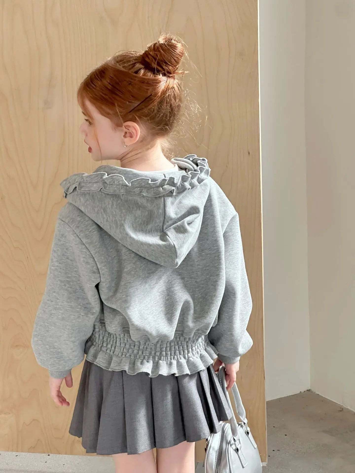 Girls Black Fungus Edge Hooded Knitted Jacket 2025 Spring Autumn New Girls Long Sleeve Zipper Short Coat Casual Versatile