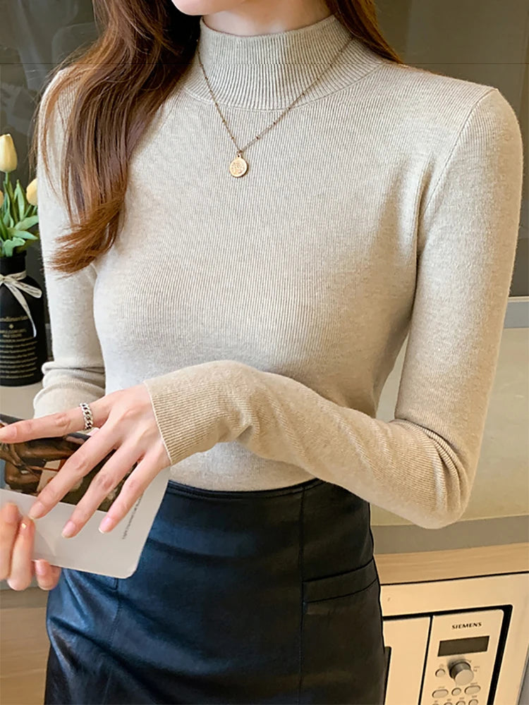 Women’s Turtleneck Knit Sweater