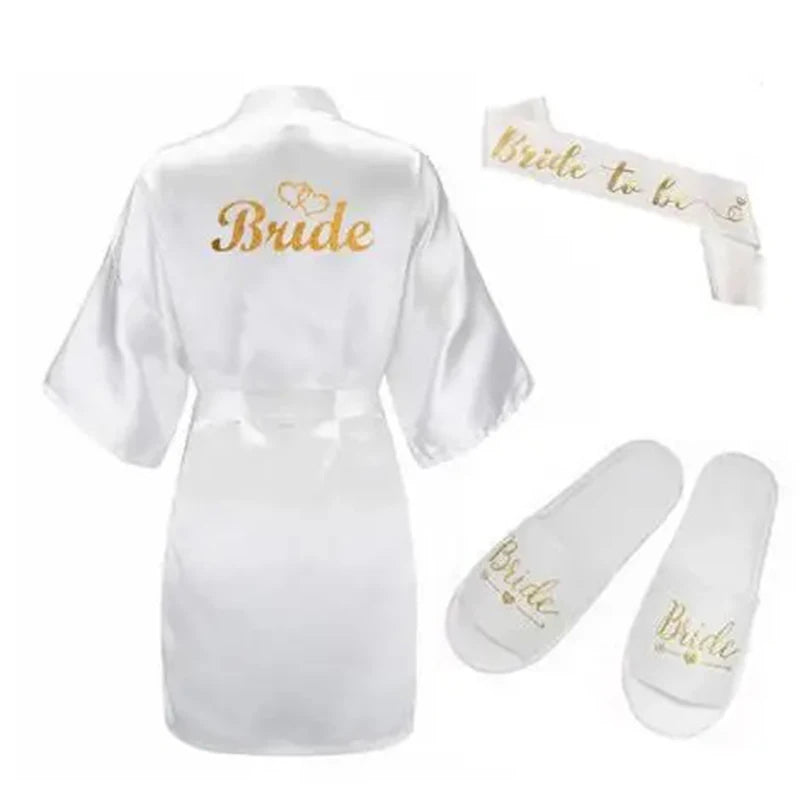 RB91 2017 Fashion Silk Bride of Mother Robe with Gold Letter Sexy Women Short Satin Wedding Kimono Sleepwear Get Ready Robe