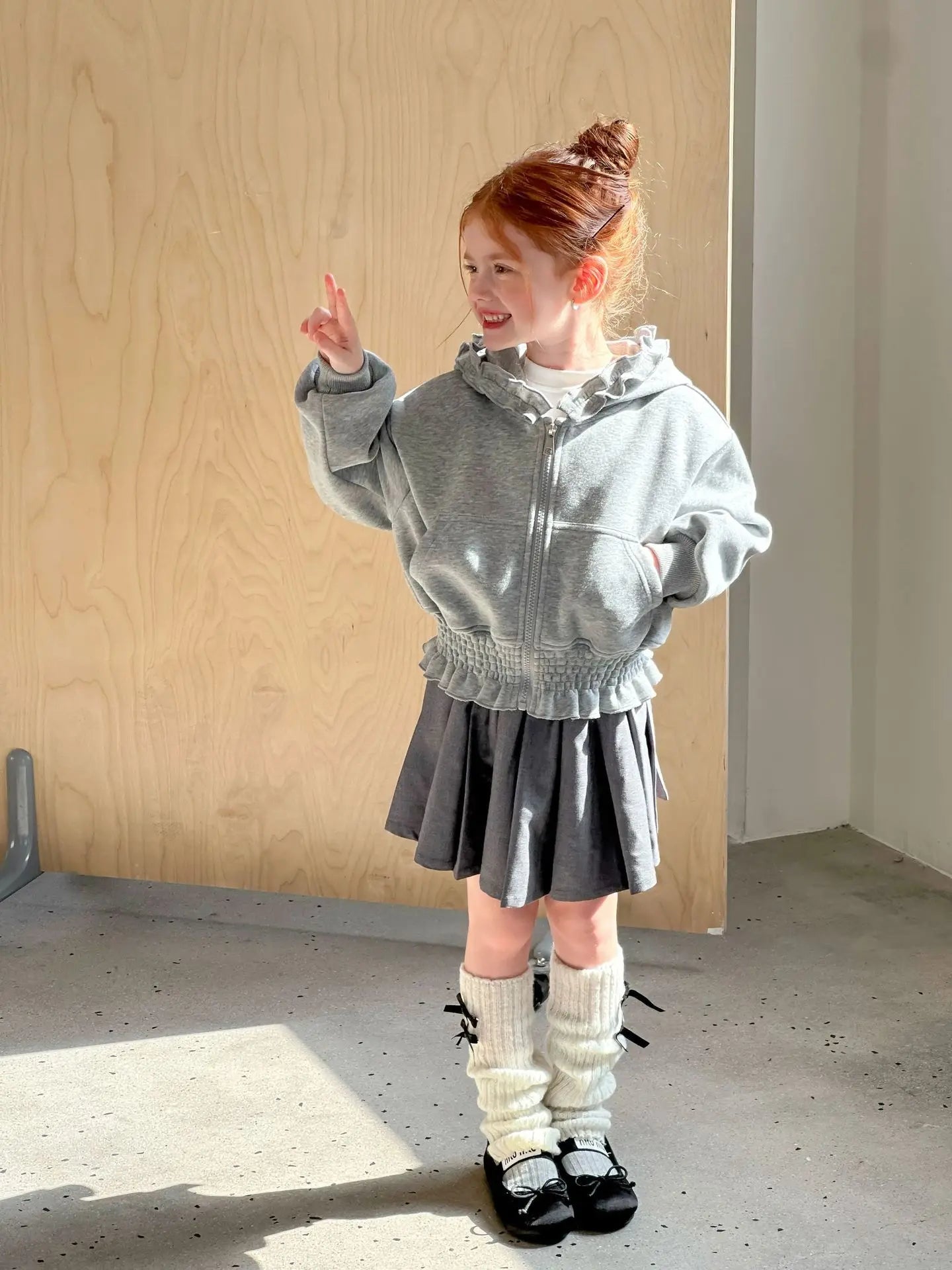 Girls Black Fungus Edge Hooded Knitted Jacket 2025 Spring Autumn New Girls Long Sleeve Zipper Short Coat Casual Versatile