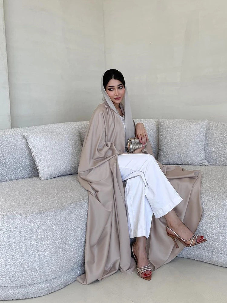 Middle Eastern Muslim Robe Fashion Soft Light Satin Bat Sleeves Long sleeved Coat Women's Arabic Robe
