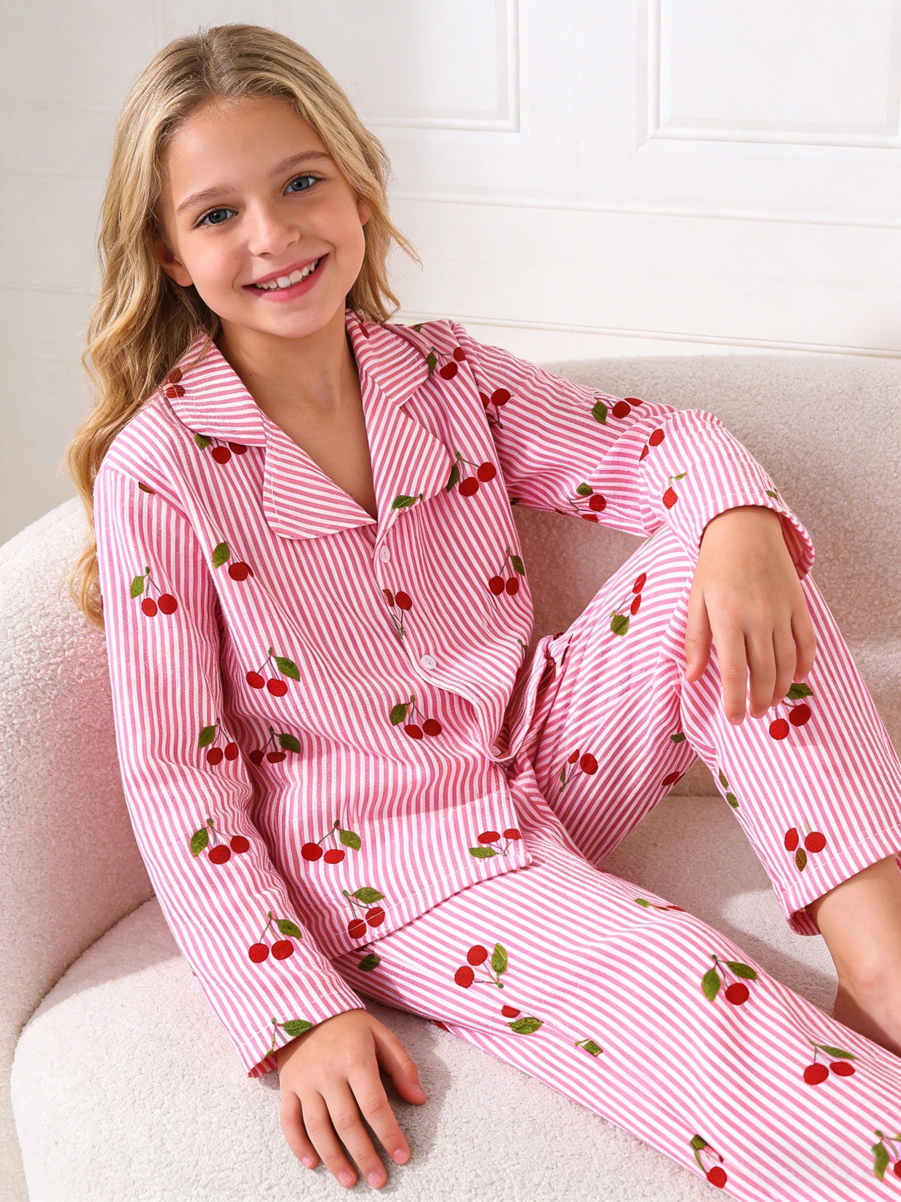 Girls' sleepwear and pants set for spring and autumn, girls' cherry top and pants for home wear, suitable for home wear