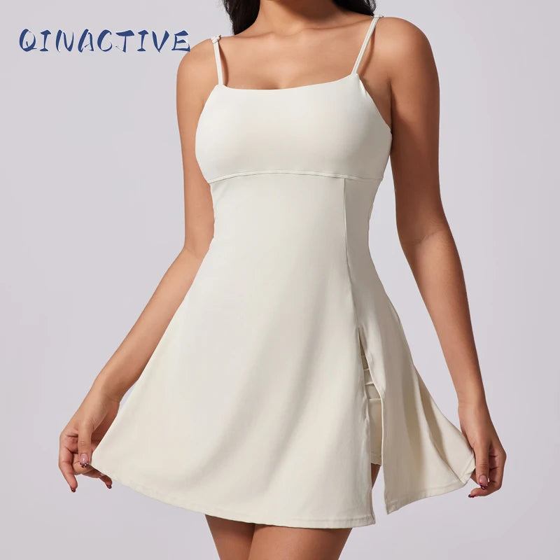QINACTIVE Women's sports beautiful back dress Removable chest cushion cushion breathable outdoor yoga tennis skirt