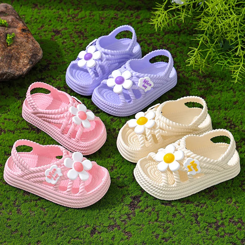 Girls' Sandals Summer New Fashion Princess Shoes EVA Anti slip Soft Bottom Flower Indoor and Outdoor Children's Sandals