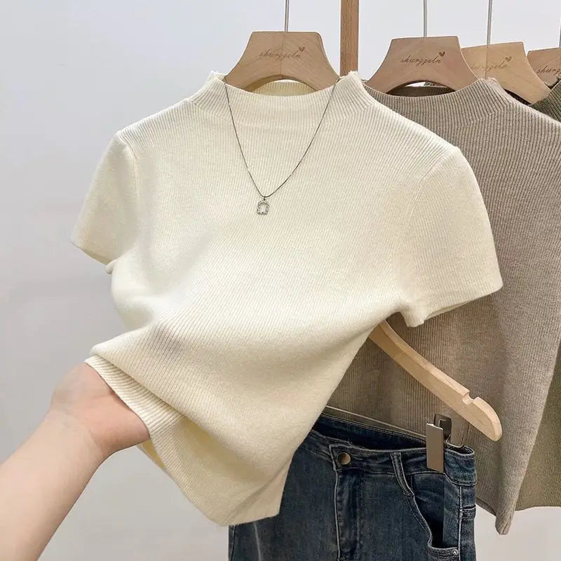 Women’s Slim Turtleneck Knit Top