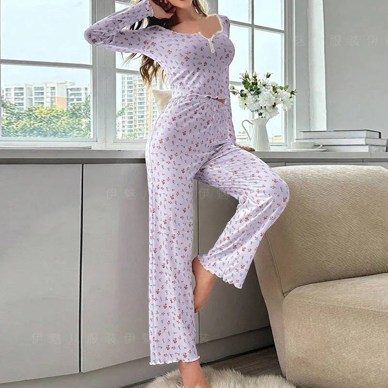 Women’s Floral Print Pajama Set