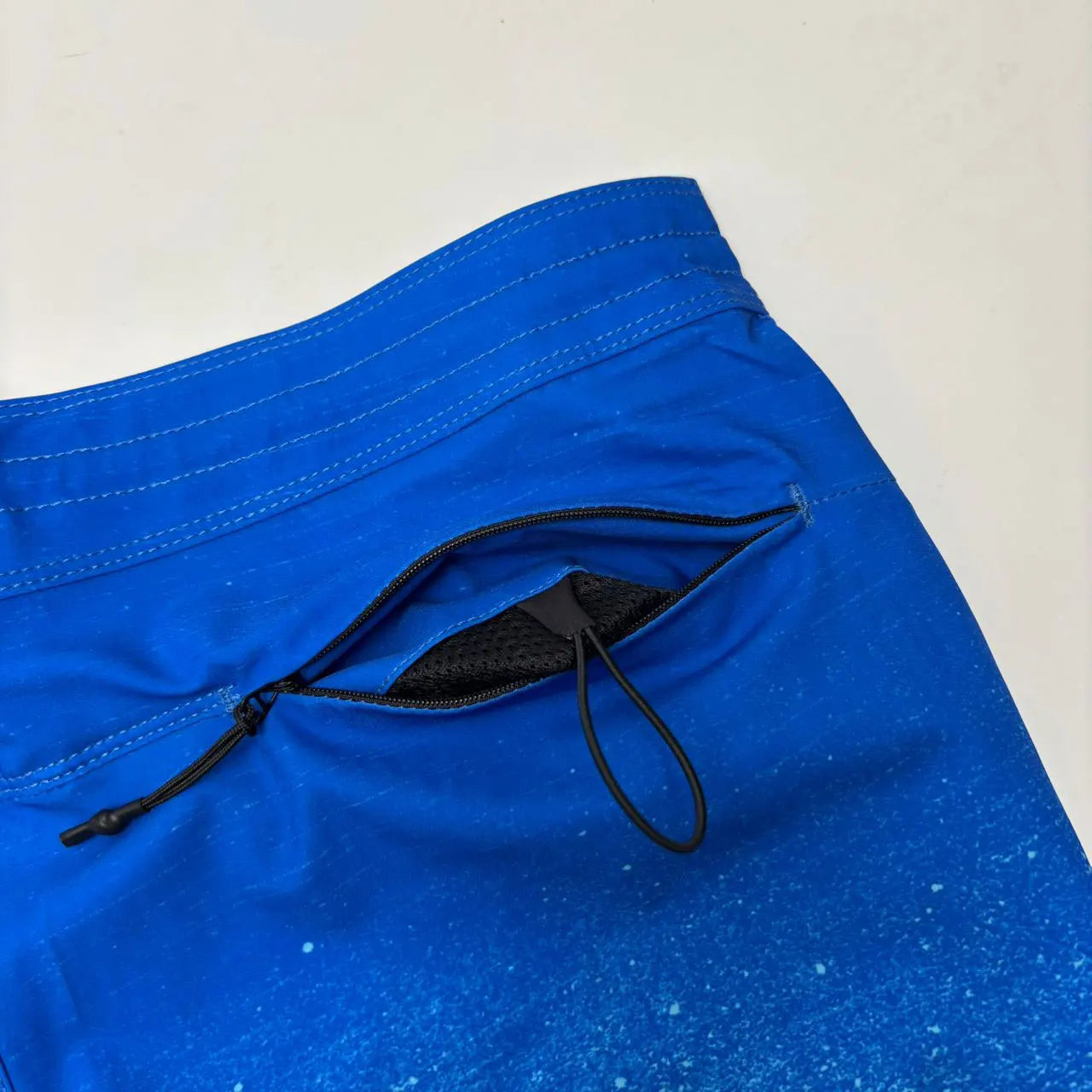 Professional Men’s Surfing Beach Shorts Adjustable Waist Bermuda Waterproof 4-way Stretch Board Shorts Quick-dry Surf Shorts