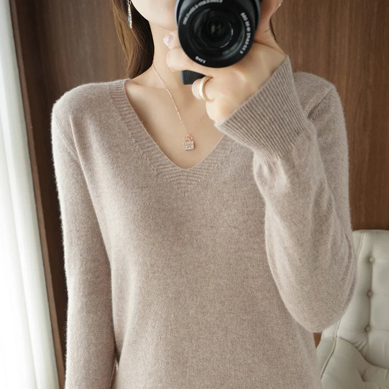 Cashmere V-Neck Lace Knit Sweater
