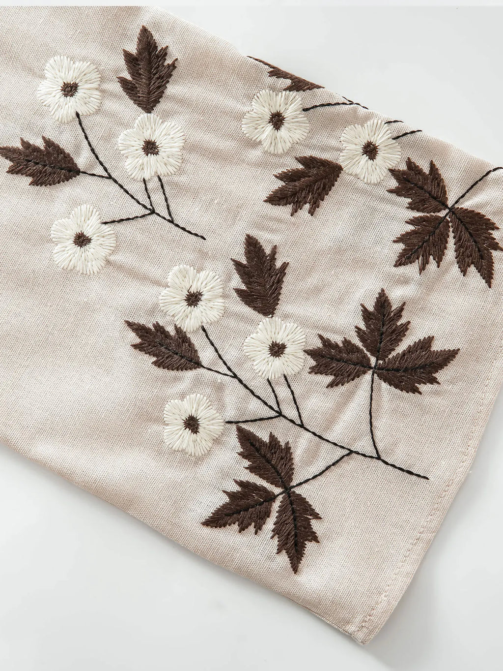 Muslim Women's Two Tone Islamic Abaya with Leaf - Embroidery on Sleeves Ideal for Nature Inspired Modest Fashion in Middle East