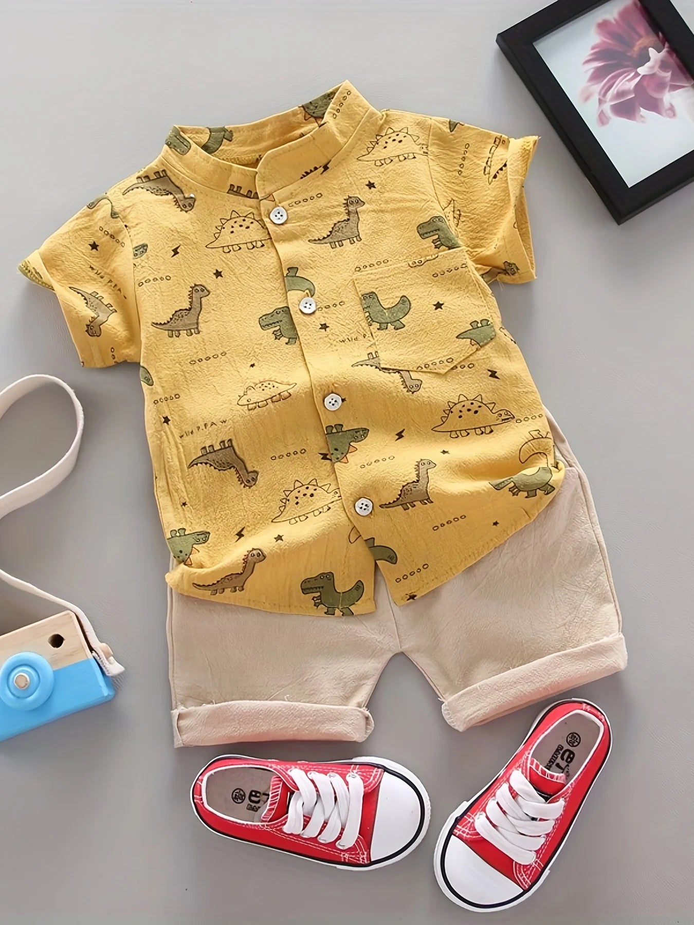 Infant and toddler summer full print small dinosaur pattern short sleeved shorts set, outdoor standing collar shirt, fashionable