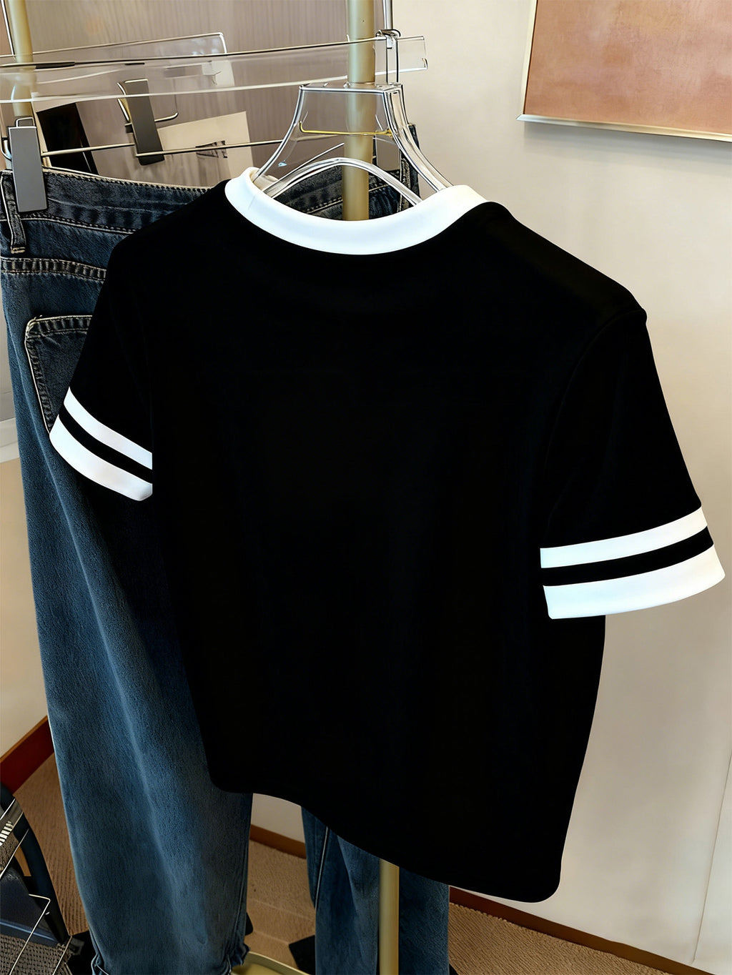 Women'S Stylish Summer Short-Sleeve Pullover Top with Beautiful Contrasting Colors