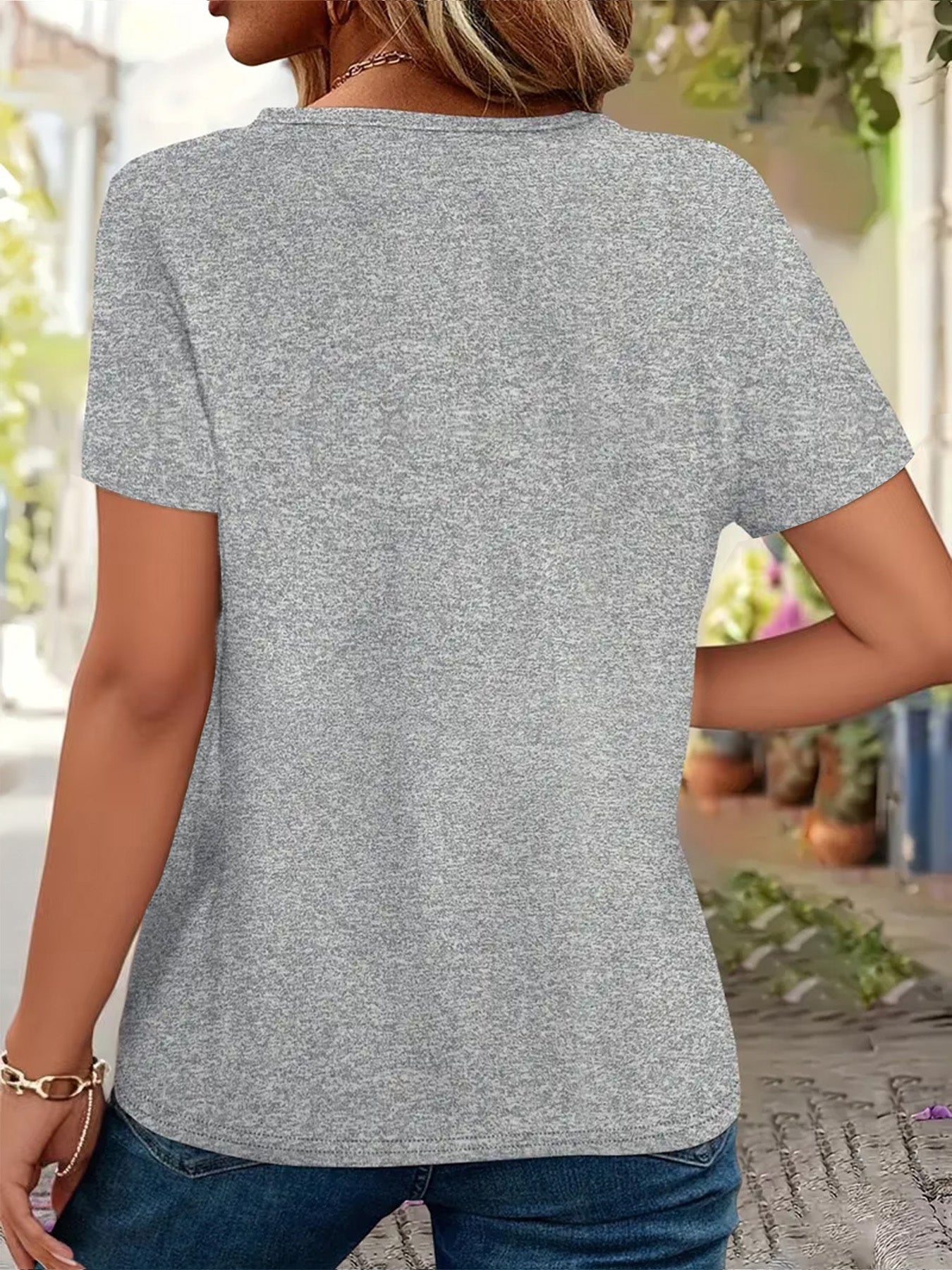 English printed Women's short-sleeve T-shirt, casual T-shirt, Women's clothing