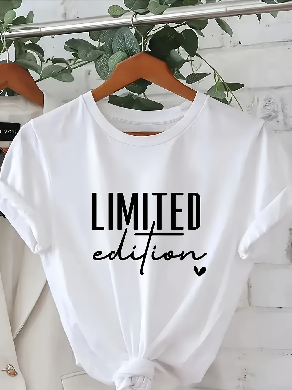 LIMITED EDITION Letter Slogan Graphic T-Shirt - Casual Round Neck Short Sleeve, Machine Washable