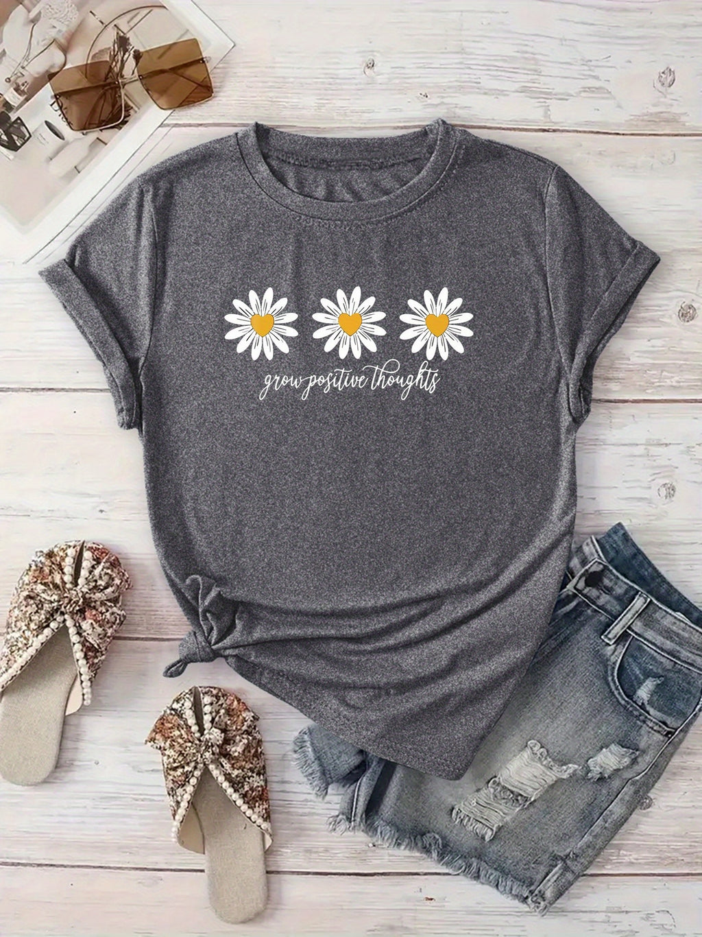 New Arrival: Floral Print T-Shirt for Women, Perfect for Casual Outings, Vacations, Short Sleeves, Round Neck, Suitable for Spring And Summer, Machine Washable, Versatile And Flattering for Streetwear And .