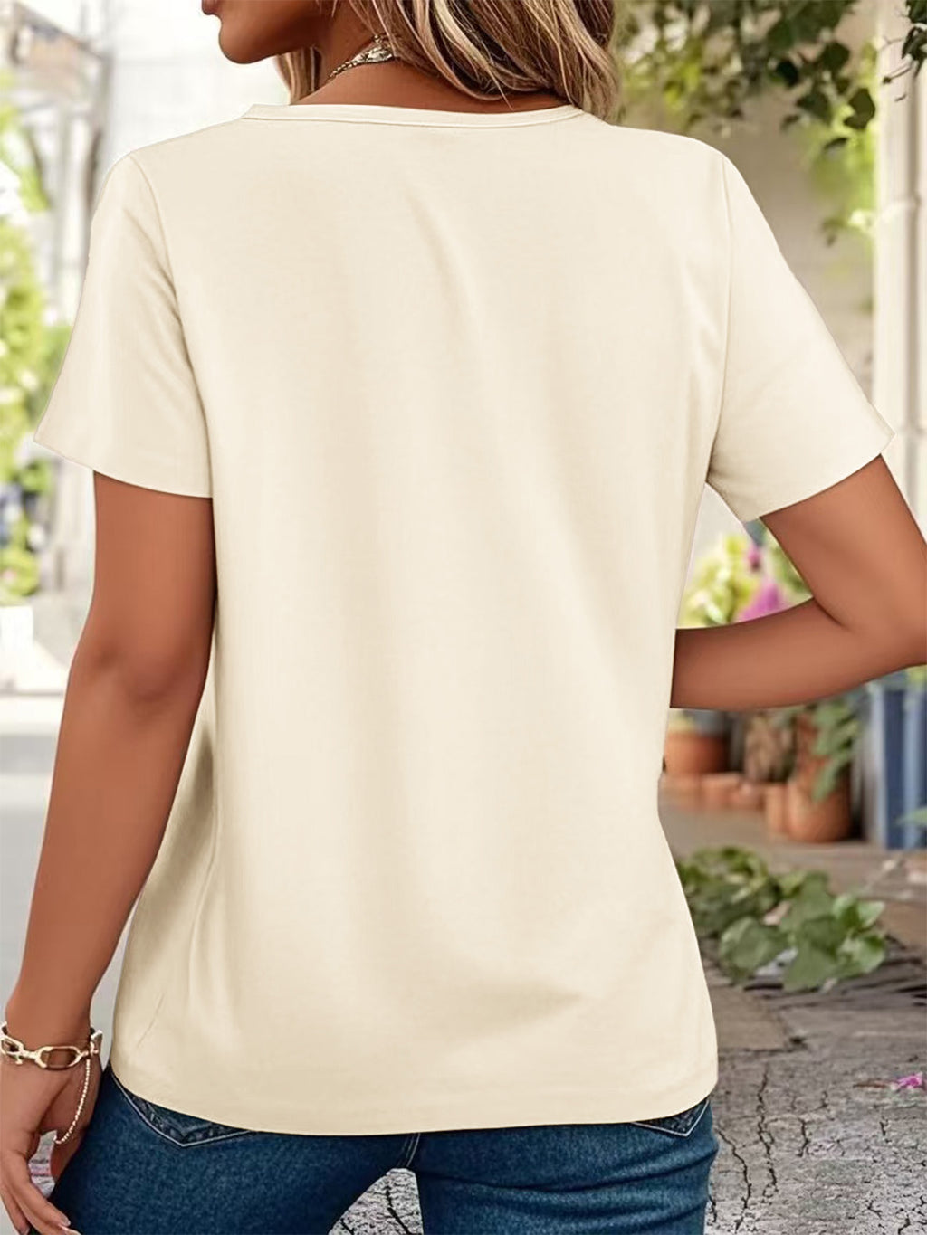 English printed Women's short-sleeve T-shirt, casual T-shirt, Women's clothing